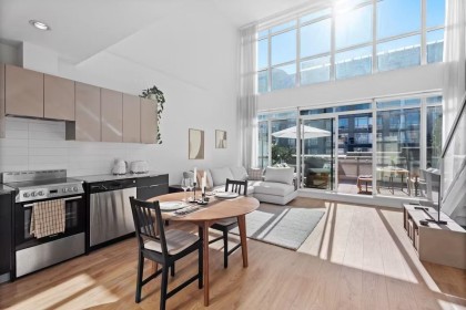 Photo 8 at 310 - 429 W 2nd Avenue, False Creek, Vancouver West