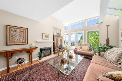 Photo 7 at 3961 St. Albans Avenue, Upper Lonsdale, North Vancouver