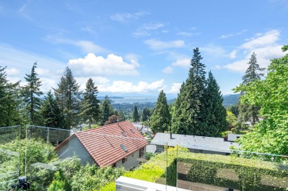 Photo 33 at 3961 St. Albans Avenue, Upper Lonsdale, North Vancouver