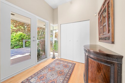Photo 4 at 3961 St. Albans Avenue, Upper Lonsdale, North Vancouver