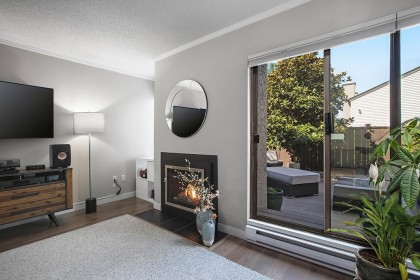 Photo 13 at 21 - 230 W 14th Street, Central Lonsdale, North Vancouver