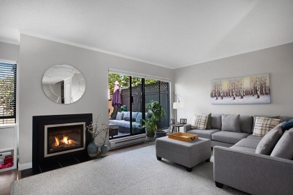 Photo 12 at 21 - 230 W 14th Street, Central Lonsdale, North Vancouver