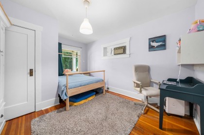 Photo 10 at 3218 W 6th Avenue, Kitsilano, Vancouver West