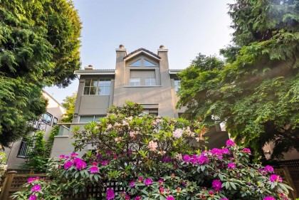 Photo 29 at 2558 W 4th Avenue, Kitsilano, Vancouver West