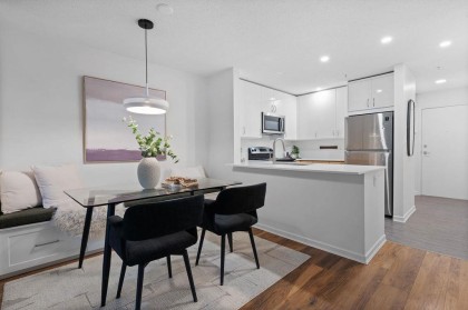 Photo 9 at 104 - 3023 W 4th Avenue, Kitsilano, Vancouver West