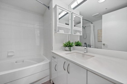 Photo 30 at 104 - 3023 W 4th Avenue, Kitsilano, Vancouver West