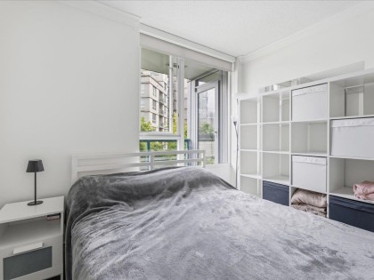 Photo 12 at 502 - 1033 Marinaside Crescent, Yaletown, Vancouver West