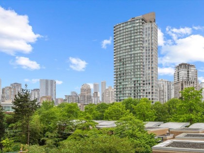 Photo 18 at 502 - 1033 Marinaside Crescent, Yaletown, Vancouver West