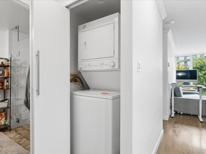 Photo 15 at 502 - 1033 Marinaside Crescent, Yaletown, Vancouver West