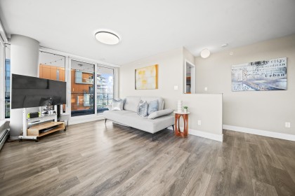 Photo 6 at 1208 - 1788 Columbia Street, False Creek, Vancouver West