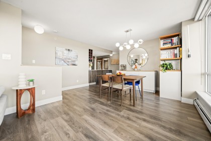 Photo 7 at 1208 - 1788 Columbia Street, False Creek, Vancouver West