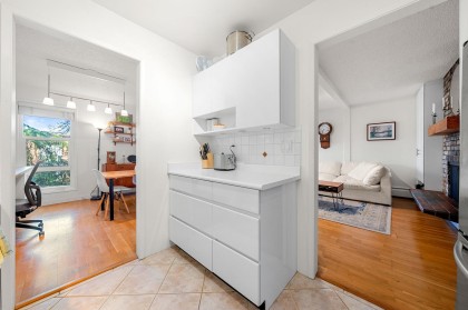 Photo 11 at 208 - 1266 W 13th Avenue, Fairview VW, Vancouver West