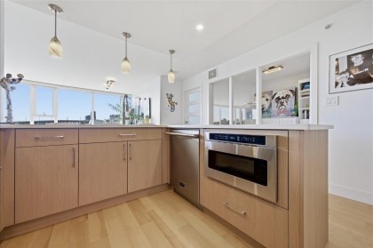 Photo 12 at 803 - 455 Beach Crescent, Yaletown, Vancouver West