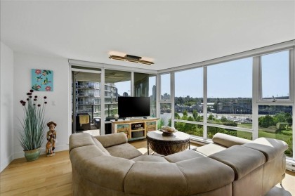 Photo 1 at 803 - 455 Beach Crescent, Yaletown, Vancouver West
