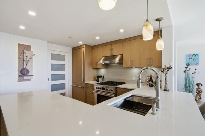 Photo 10 at 803 - 455 Beach Crescent, Yaletown, Vancouver West