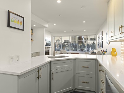 Photo 11 at 102 - 2287 W 3rd Avenue, Kitsilano, Vancouver West