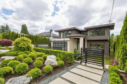 Photo 2 at 2256 Jefferson Avenue, Dundarave, West Vancouver