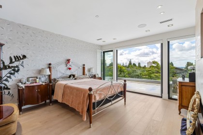 Photo 9 at 2256 Jefferson Avenue, Dundarave, West Vancouver