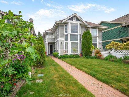 Photo 2 at 332 E 12th Street, Central Lonsdale, North Vancouver
