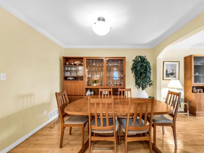 Photo 10 at 332 E 12th Street, Central Lonsdale, North Vancouver
