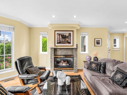 Photo 8 at 332 E 12th Street, Central Lonsdale, North Vancouver
