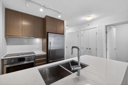 Photo 4 at 606 - 1009 Harwood Street, West End VW, Vancouver West