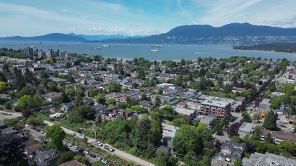 Photo 3 at 101 - 1875 W 8th Avenue, Kitsilano, Vancouver West