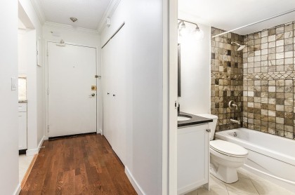 Photo 8 at 307 - 1169 Nelson Street, West End VW, Vancouver West