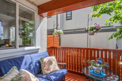 Photo 13 at 2541 Marine Drive, Dundarave, West Vancouver