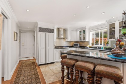 Photo 8 at 2541 Marine Drive, Dundarave, West Vancouver