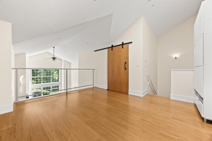 Photo 16 at 306 - 1140 Strathaven Drive, Northlands, North Vancouver