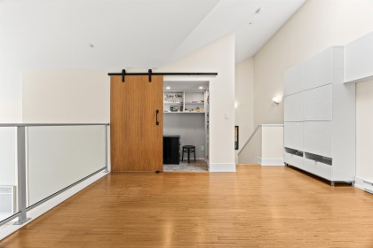 Photo 20 at 306 - 1140 Strathaven Drive, Northlands, North Vancouver