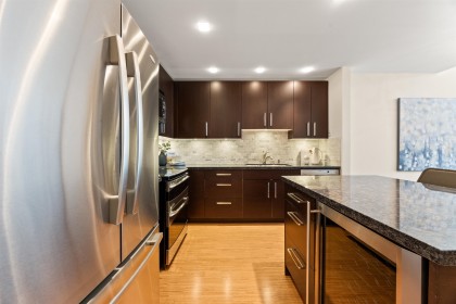 Photo 11 at 306 - 1140 Strathaven Drive, Northlands, North Vancouver