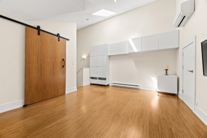 Photo 19 at 306 - 1140 Strathaven Drive, Northlands, North Vancouver