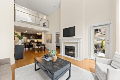 Photo 4 at 306 - 1140 Strathaven Drive, Northlands, North Vancouver
