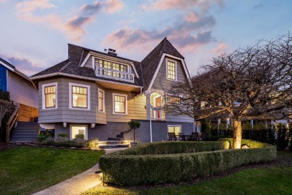 Photo 1 at 402 Brand Street, Upper Lonsdale, North Vancouver