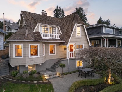 Photo 4 at 402 Brand Street, Upper Lonsdale, North Vancouver