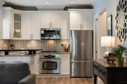 Photo 6 at 1875 W 13 Avenue, Kitsilano, Vancouver West