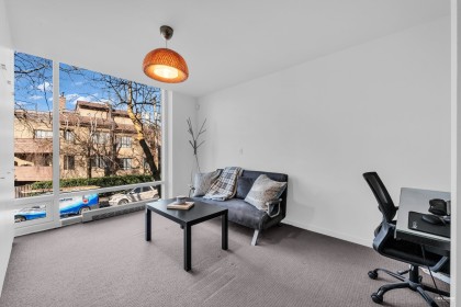 Photo 21 at 2 - 850 W 8th Avenue, Fairview VW, Vancouver West
