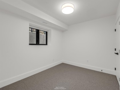 Photo 32 at 2 - 4088 Maple Crescent, Quilchena, Vancouver West