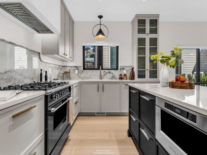 Photo 9 at 2 - 4088 Maple Crescent, Quilchena, Vancouver West