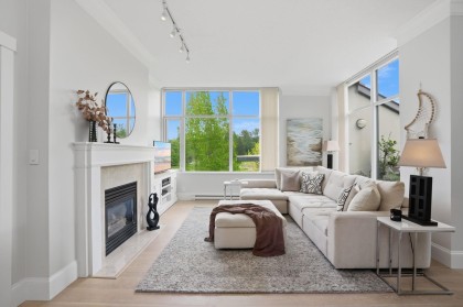 Photo 1 at PH711 - 4759 Valley Drive, Quilchena, Vancouver West