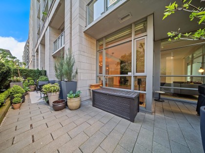 Photo 27 at 180 Athletes Way, False Creek, Vancouver West
