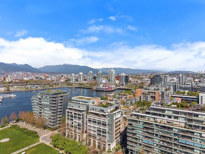 Photo 34 at 180 Athletes Way, False Creek, Vancouver West