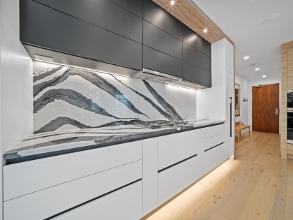 Photo 10 at 180 Athletes Way, False Creek, Vancouver West