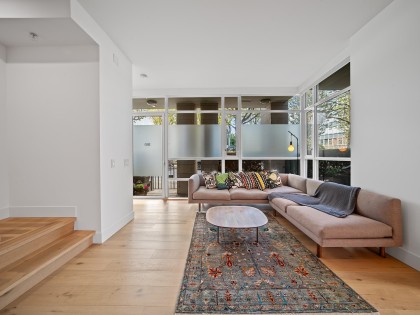 Photo 14 at 180 Athletes Way, False Creek, Vancouver West