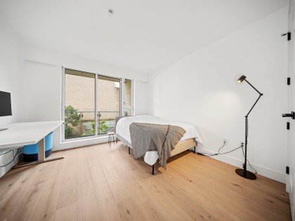 Photo 18 at 180 Athletes Way, False Creek, Vancouver West