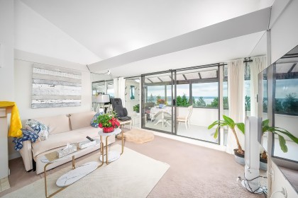 Photo 23 at 49 - 2202 Folkestone Way, Panorama Village, West Vancouver