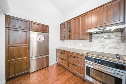 Photo 10 at 49 - 2202 Folkestone Way, Panorama Village, West Vancouver