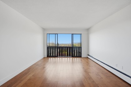 Photo 5 at 314 - 1345 Chesterfield Avenue, Central Lonsdale, North Vancouver